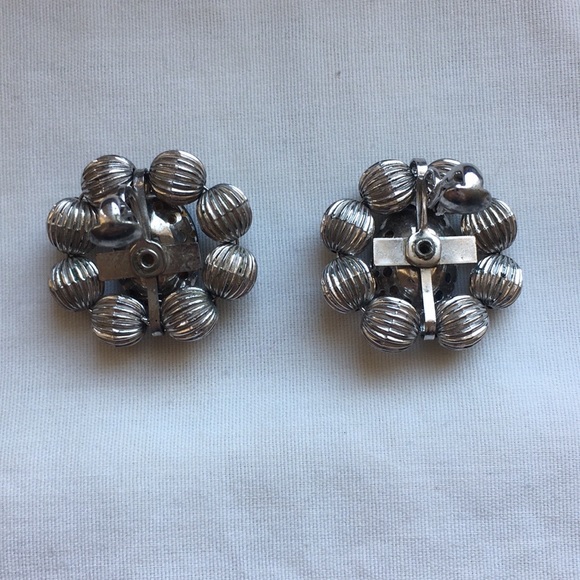 Vintage Coro Silver Tone Blue Rhinestone Clip On Earrings - Picture 3 of 8